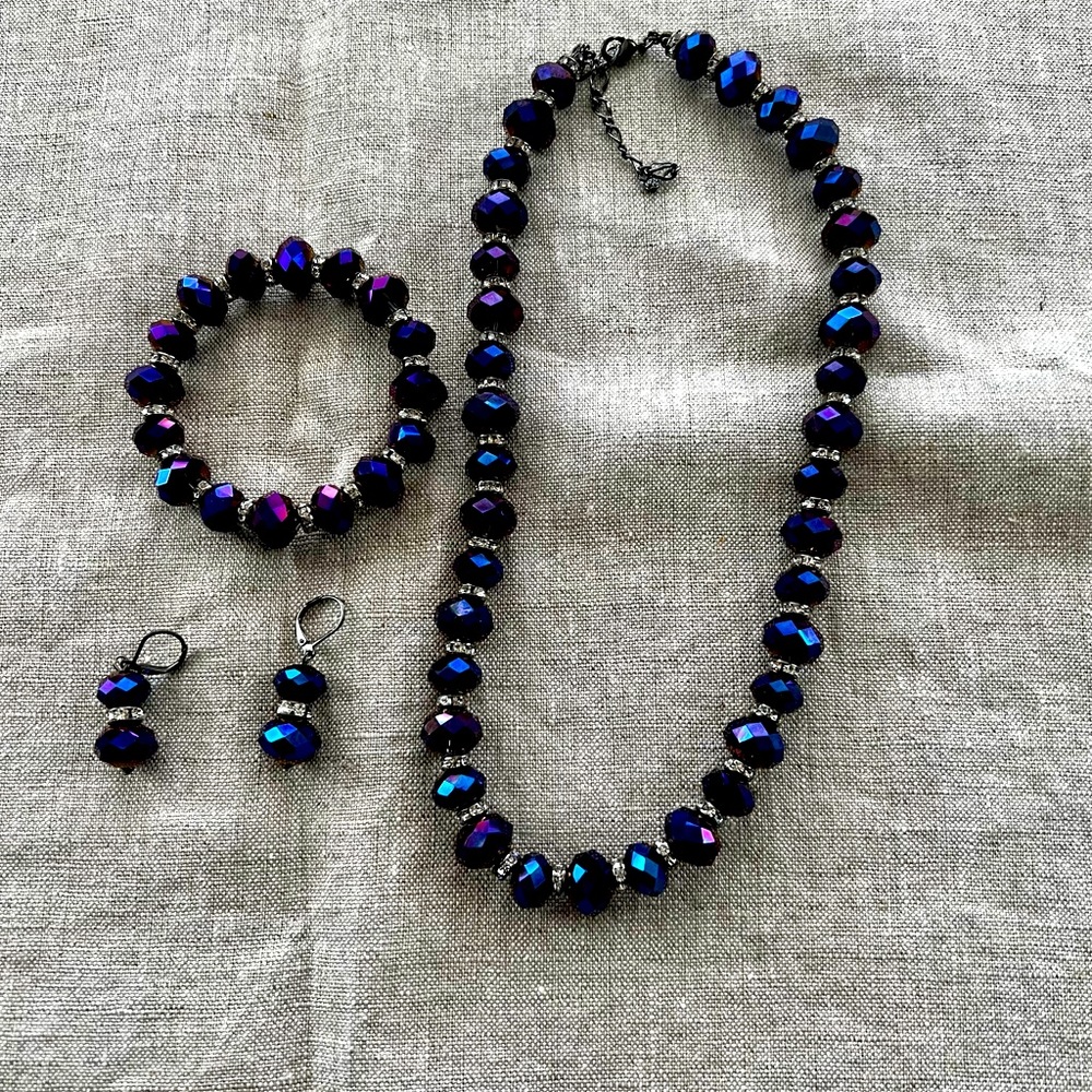 Necklace with matching earrings and bracelet